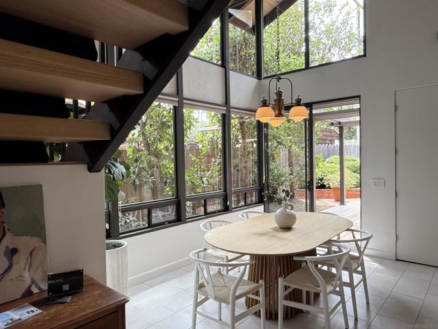 335 Fern Glen, La Jolla CA: https://media.crmls.org/mediaz/0ec726e0-94d0-4402-8aae-e52049b94353.jpg