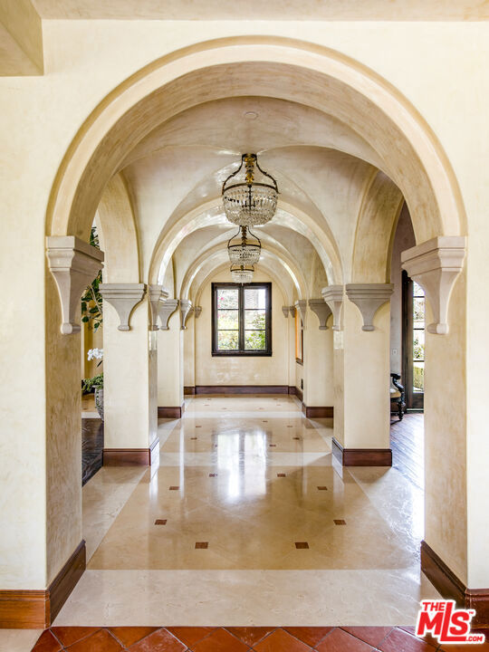 427 La Marina Drive, Camarillo CA: https://media.crmls.org/mediaz/0ec81f2a-d036-4f38-ae6b-6d9e7747b722.jpg