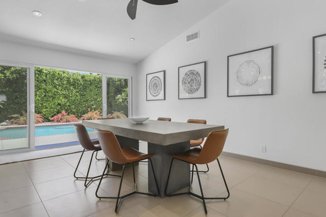 70825 Ironwood Drive, Rancho Mirage CA: https://media.crmls.org/mediaz/0ec8acac-3d5c-4539-85da-8552a5ef57bd.jpg