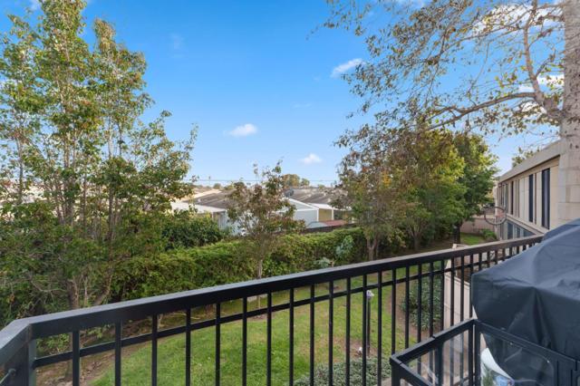 2422 N Main Street, Salinas CA: https://media.crmls.org/mediaz/0ec99985-d3f0-4922-bd09-02da88f633c2.jpg