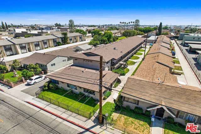 Image 9 of 13 For 4502 Elizabeth Street