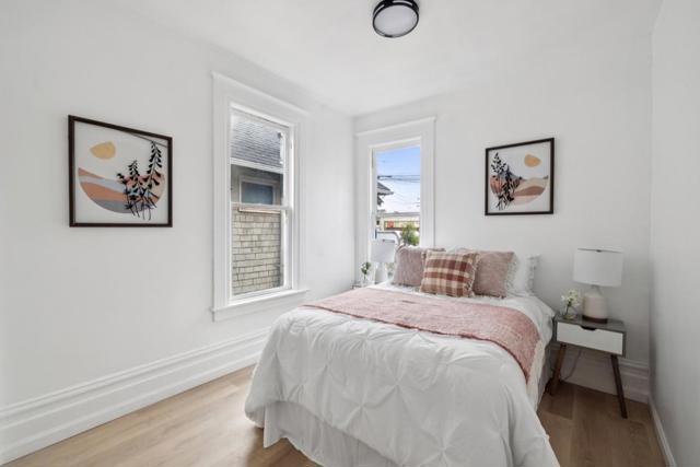 137 Holloway Avenue, San Francisco CA: https://media.crmls.org/mediaz/0ecc68a3-498b-4e2a-975c-9ec2578d6e71.jpg