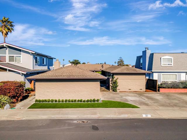 167 Shooting Star, Foster City CA: https://media.crmls.org/mediaz/0eccbc83-1aeb-40ab-8852-3fb9b5b4b229.jpg