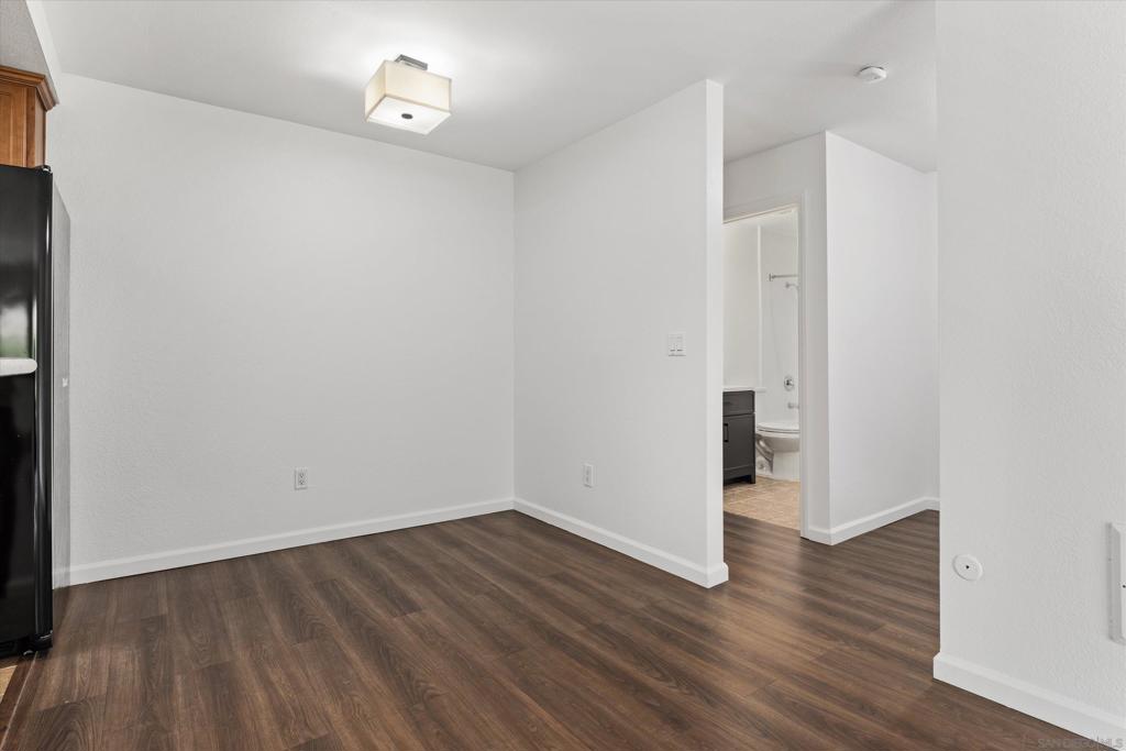 432 Edgehill Lane - photo 12
