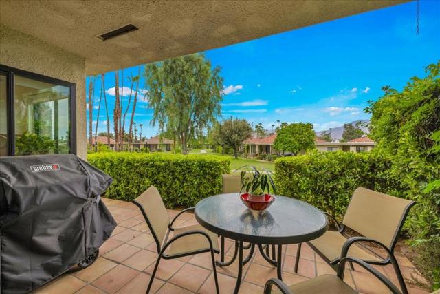 737 N Madrid Circle, Palm Springs, CA 92262