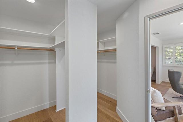 17095 Summit Way, Los Gatos CA: https://media.crmls.org/mediaz/0ecfd7a7-034f-47a8-826d-285299aebd4e.jpg