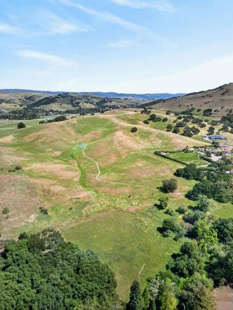 20450 Almaden Road, San Jose CA: https://media.crmls.org/mediaz/0ed012d0-44df-419c-9fc5-f34f9addd942.jpg