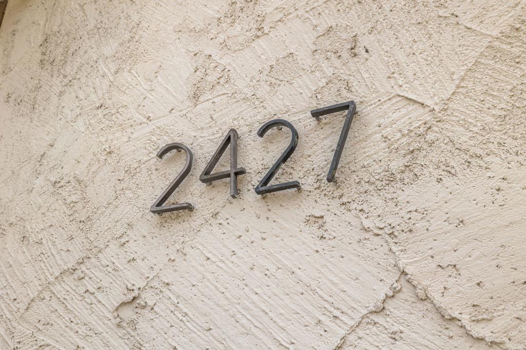 https://media.crmls.org/mediaz/0ed063cd-9127-4ff8-8025-4f7aa513d588.jpg?preset=X-Large