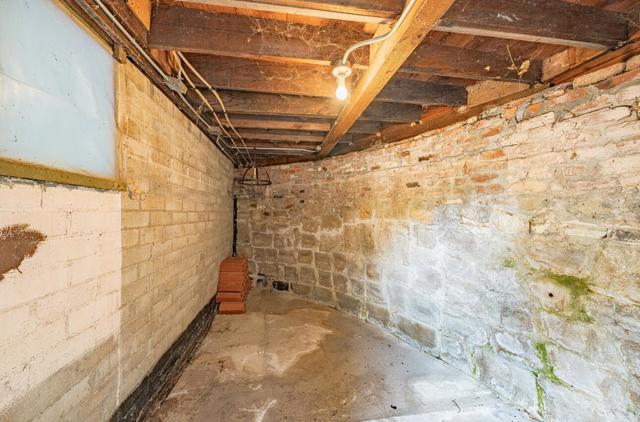 0 8th Ave & Forest Rd, Carmel CA: https://media.crmls.org/mediaz/0ed09277-ca6b-4320-8344-05e256435d89.jpg