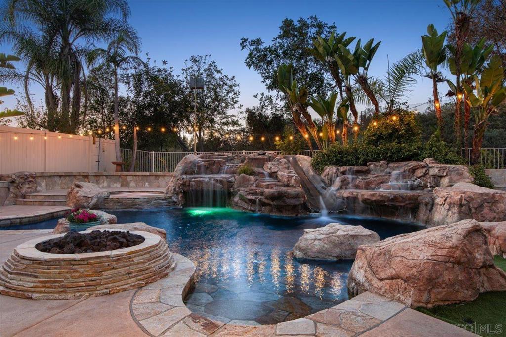 218 Falcon Pl - photo 3