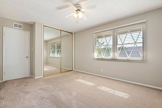 297 S Crocker Avenue, Ventura CA: https://media.crmls.org/mediaz/0ed47dcd-36c4-41ad-984a-2c5326ef02ec.jpg