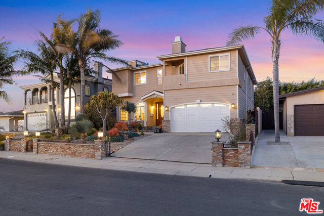 7412 Denrock Avenue, Los Angeles CA: https://media.crmls.org/mediaz/0ed4819d-25f6-42c9-8175-b200b63da3a8.jpg