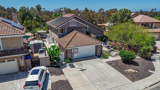 Detail Gallery Image 2 of 37 For 11171 Alejo Pl, San Diego,  CA 92124 - 5 Beds | 3 Baths