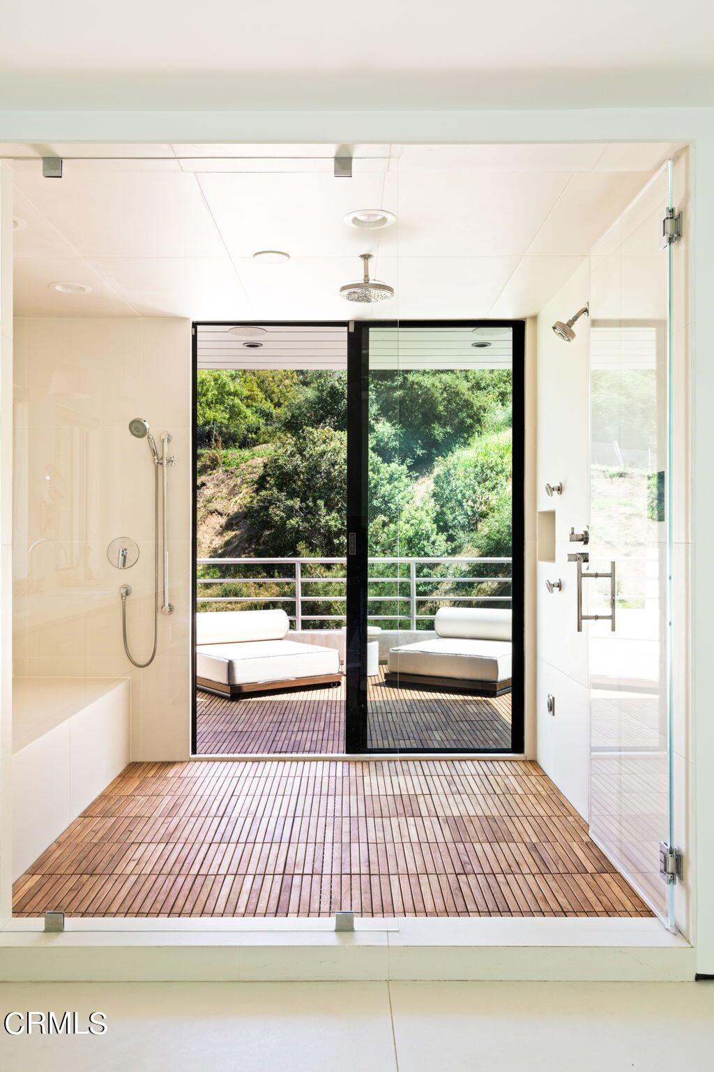11210 Briarcliff LaneStudio City img 16