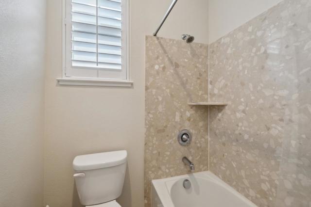 206 Gold Court, Scotts Valley CA: https://media.crmls.org/mediaz/0ed77769-6f14-4f48-b852-d59310e2226a.jpg