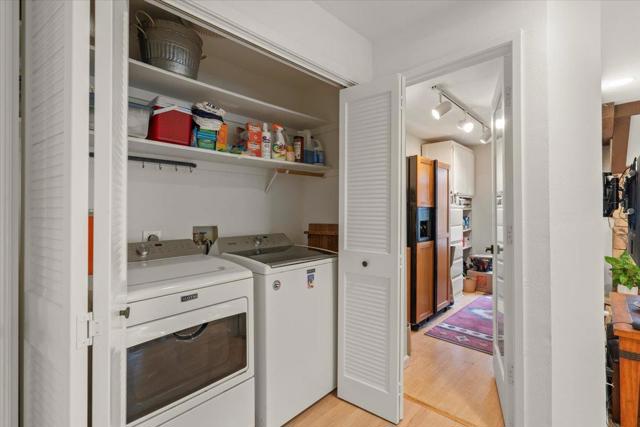 8103 Crestview Court, Gilroy CA: https://media.crmls.org/mediaz/0ed8374a-7f15-4334-ba40-ba51c591bd0e.jpg
