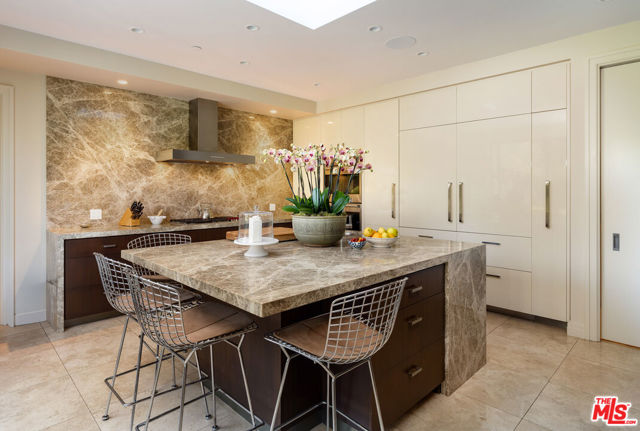 Image 6 of 27 For 2076 China Flat Road