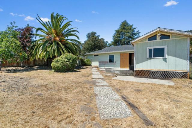 656 Prospect, Santa Cruz CA: https://media.crmls.org/mediaz/0edb7839-bc88-4b7a-8679-b42467ef094f.jpg