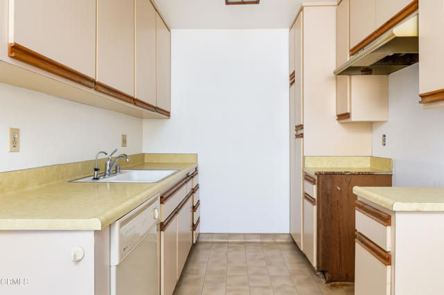 Detail Gallery Image 13 of 28 For 1447 Franklin St #4,  Santa Monica,  CA 90404 - 3 Beds | 2 Baths