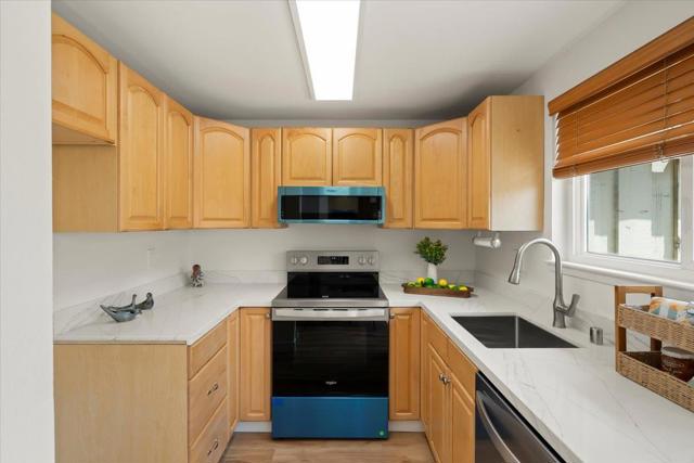 279 Truckee Lane, San Jose CA: https://media.crmls.org/mediaz/0edc200f-9837-48c9-843b-c398c34080fc.jpg