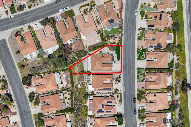 16078 AVENIDA AVEIRO, San Diego CA: https://media.crmls.org/mediaz/0edc8808-e58c-4a98-b637-8612d049ad99.jpg