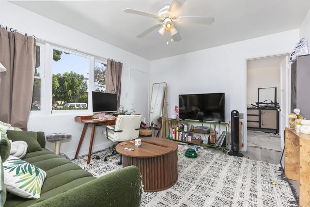 Detail Gallery Image 7 of 27 For 201 C Ave, Coronado,  CA 92118 - – Beds | – Baths