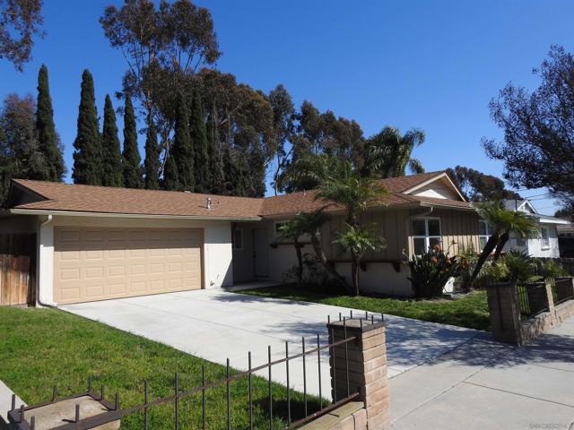 6469 Lake Dr, San Diego, California 92119, 3 Bedrooms Bedrooms, ,1 BathroomBathrooms,Single Family Residence,For Sale,Lake Dr,240006535SD