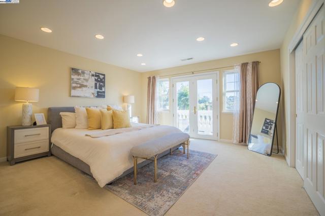 42001 Via San Gabriel, Fremont CA: https://media.crmls.org/mediaz/0edda888-3d46-403c-b8a6-b57c026d86f6.jpg