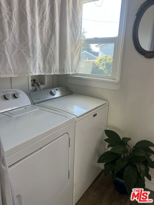 7645 Genesta Avenue, Van Nuys CA: https://media.crmls.org/mediaz/0edde053-d2eb-414d-a5c4-0cb53272abdc.jpg