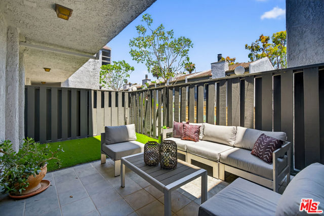 1920 Pandora Avenue, Los Angeles CA: https://media.crmls.org/mediaz/0ede712a-fcc2-4c46-ab17-c19d32f3aff1.jpg