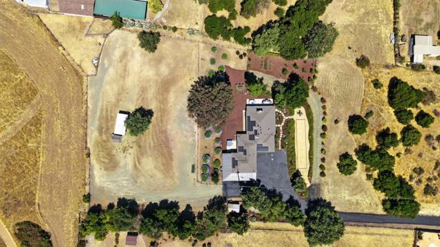 19541 Almaden Road, San Jose CA: https://media.crmls.org/mediaz/0edeb60c-4741-4c68-982a-995006b5eab2.jpg