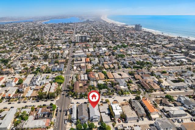 972 8 Sapphire St, San Diego CA: https://media.crmls.org/mediaz/0eded217-4c62-4832-8d68-c8ead08da2b4.jpg