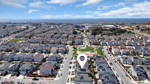 277 Skyview Drive, Marina CA: https://media.crmls.org/mediaz/0ee0deb6-81f7-4a8d-8108-f876c03ba5dd.jpg