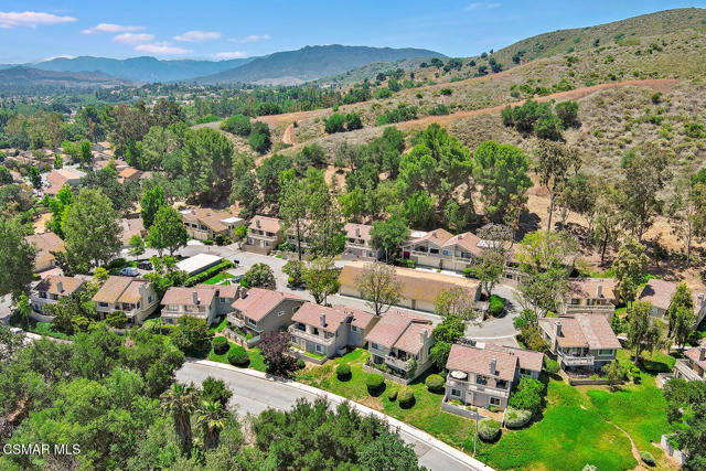 434 Vista Dorado Lane, Oak Park CA: https://media.crmls.org/mediaz/0ee2381c-ddae-4b1e-b2be-c6e72aca79fc.jpg