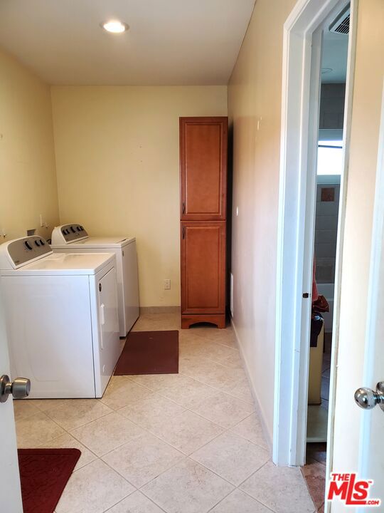 13207 Ruthelen Street, Gardena CA: https://media.crmls.org/mediaz/0ee2cf4d-498a-4bbf-8b1e-352928d9acd6.jpg