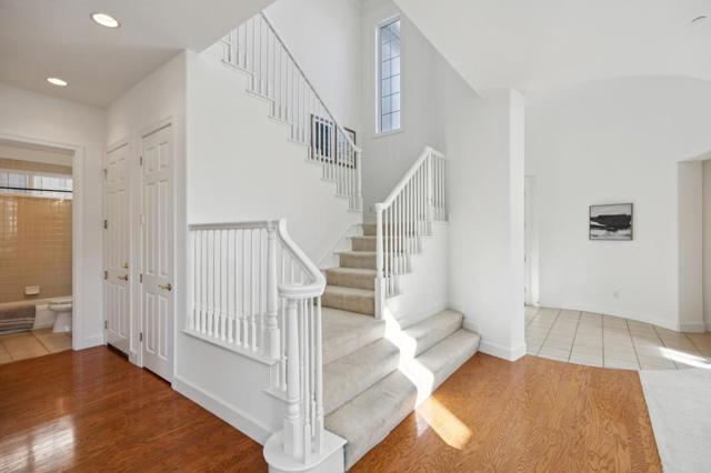 4986 Grayhawk Court, Dublin CA: https://media.crmls.org/mediaz/0ee2d3d0-84d6-4f20-b818-89b87e2f3607.jpg