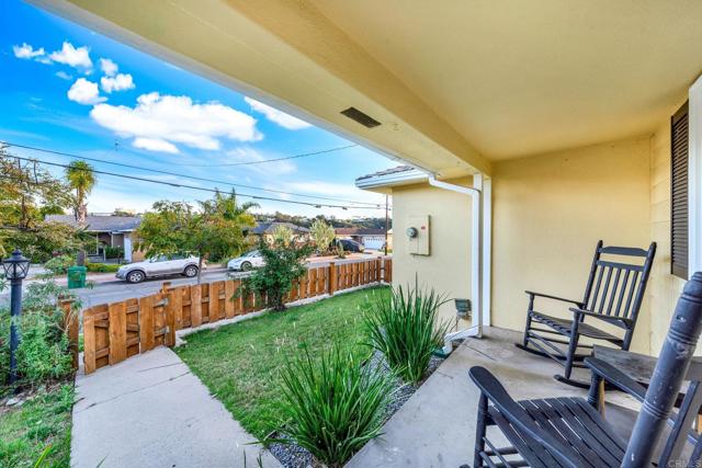 4920 Elsa Road, San Diego CA: https://media.crmls.org/mediaz/0ee4924e-3391-472c-aa9f-ef7a14fb13e4.jpg