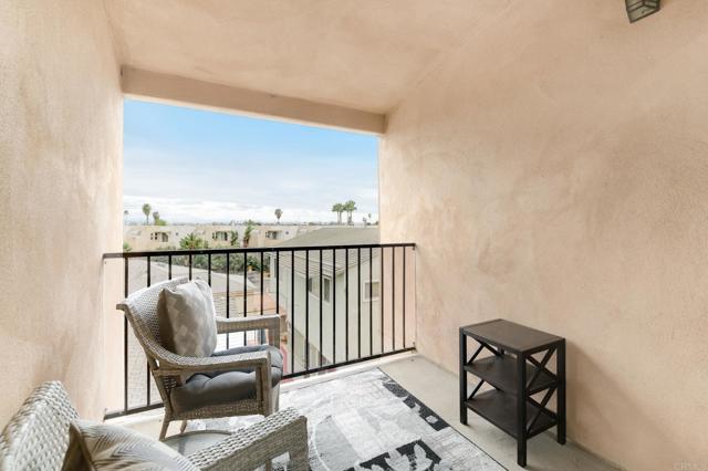 Detail Gallery Image 19 of 24 For 3119 Garrison St #3,  San Diego,  CA 92106 - 2 Beds | 2 Baths