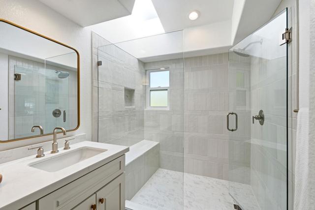 Image 25 of 70 For 630 Poinsettia Park