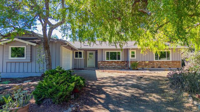 4726 Lorena Place, El Cajon CA: https://media.crmls.org/mediaz/0ee5c0fb-0458-472d-b88b-ddef7ff21c90.jpg