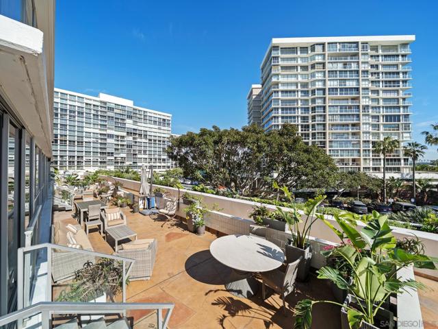 Image 15 of 69 For 1760 Avenida Del Mundo  #101 & #11