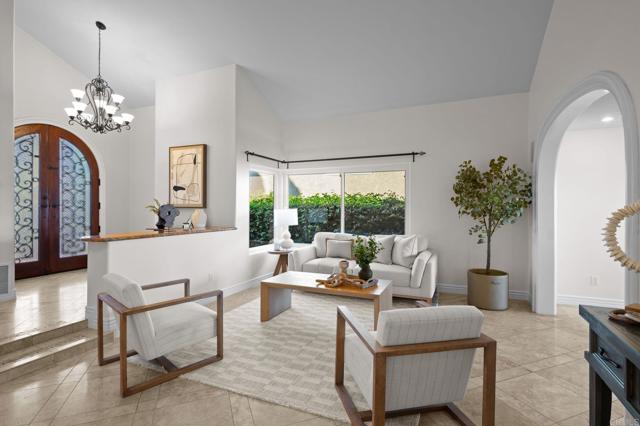 213 Via Palacio, Encinitas CA: https://media.crmls.org/mediaz/0ee68c78-2070-4314-bee4-1a144064b69f.jpg