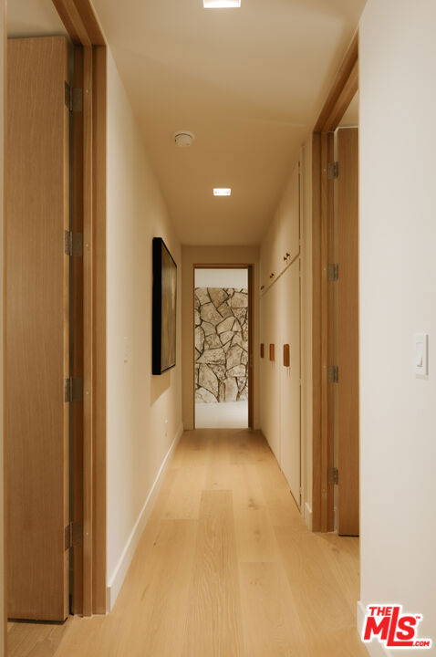MLS #26860647 image #14