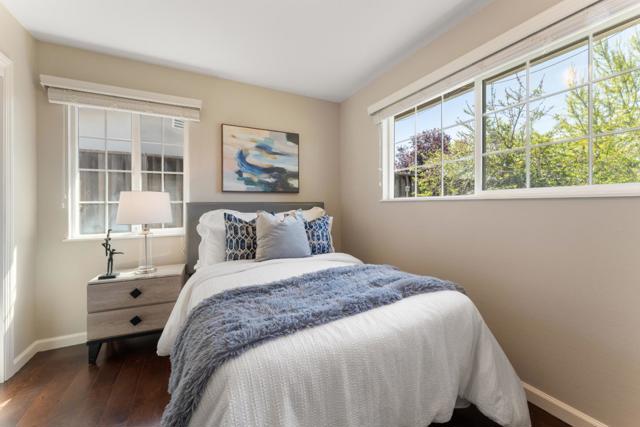 Image 15 of 28 For 1061 Hickorynut Court