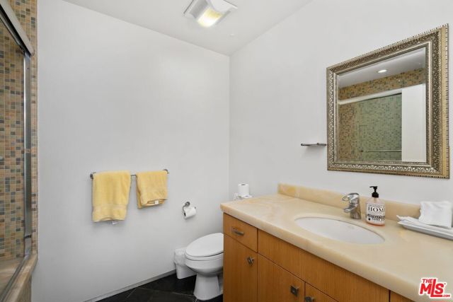2625 Mar Lu Drive, Los Angeles CA: https://media.crmls.org/mediaz/0ee8bbaa-0c4f-4d96-b1ad-9d0e3cd6d880.jpg