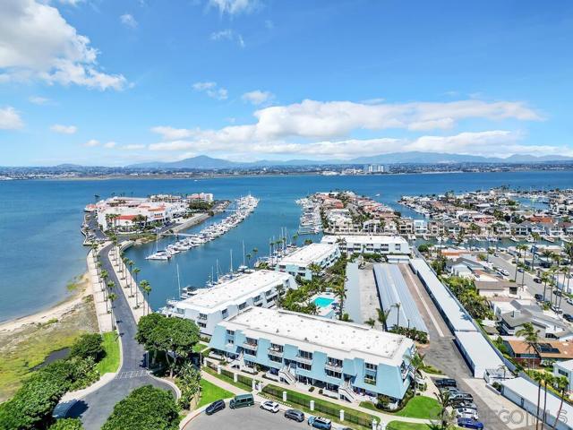 24 Montego Court, Coronado CA: https://media.crmls.org/mediaz/0ee94c46-dc38-4fa5-aff6-82b238476c3c.jpg