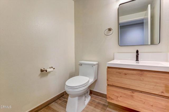 Detail Gallery Image 18 of 43 For 719 E Tujunga #B,  Burbank,  CA 91501 - 3 Beds | 2/1 Baths