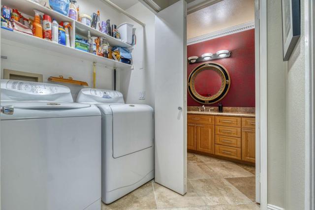 54564 Oak Tree, La Quinta CA: https://media.crmls.org/mediaz/0eec15f9-d335-44d5-beff-de421f65047b.jpg