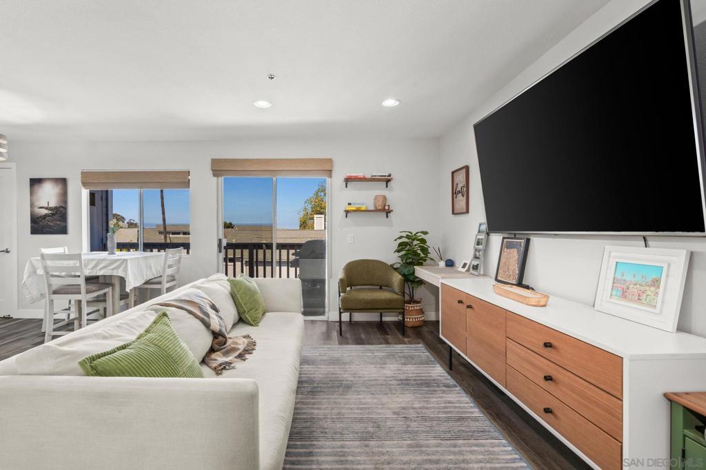 103 Mangano - photo 3