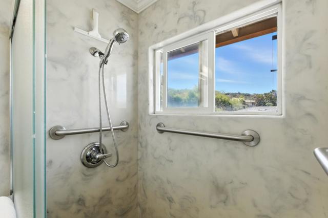 1627 El Verano Way, Belmont CA: https://media.crmls.org/mediaz/0eee7ccb-8a02-455d-9686-30f7d9a9eb51.jpg